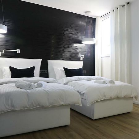 Tiranatop Suites 3 1000 Ft2 ภายนอก รูปภาพ