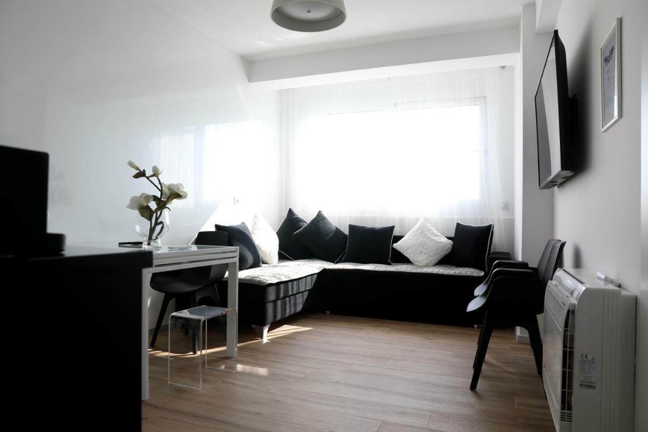 Tiranatop Suites 3 1000 Ft2 ภายนอก รูปภาพ