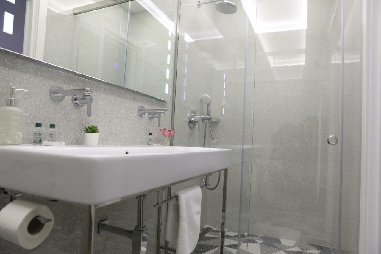 Tiranatop Suites 3 1000 Ft2 ภายนอก รูปภาพ