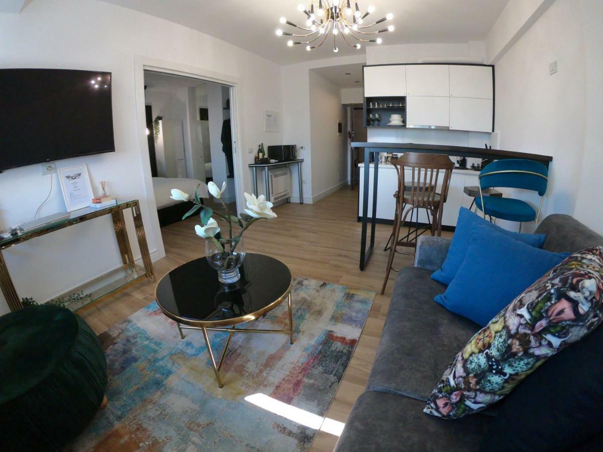 Tiranatop Suites 3 1000 Ft2 ภายนอก รูปภาพ