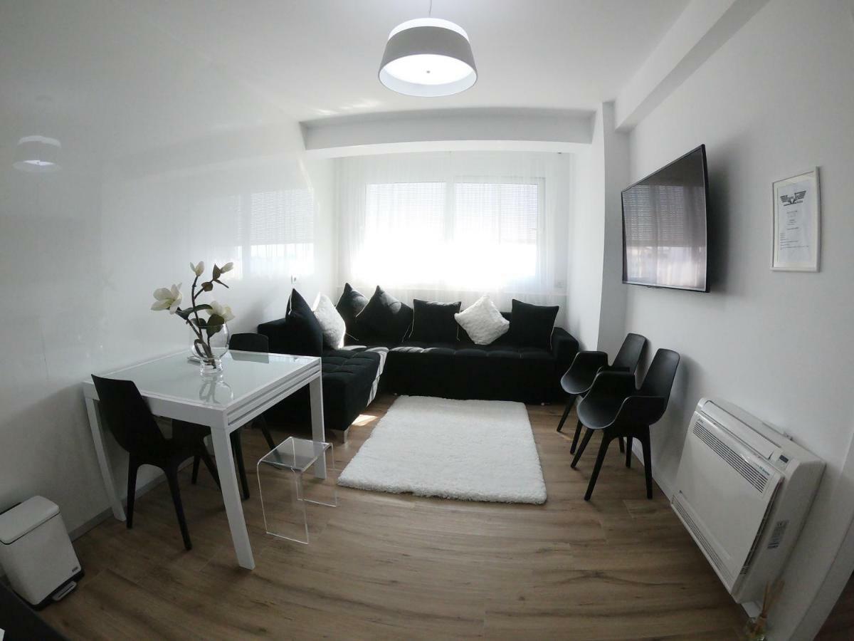 Tiranatop Suites 3 1000 Ft2 ภายนอก รูปภาพ