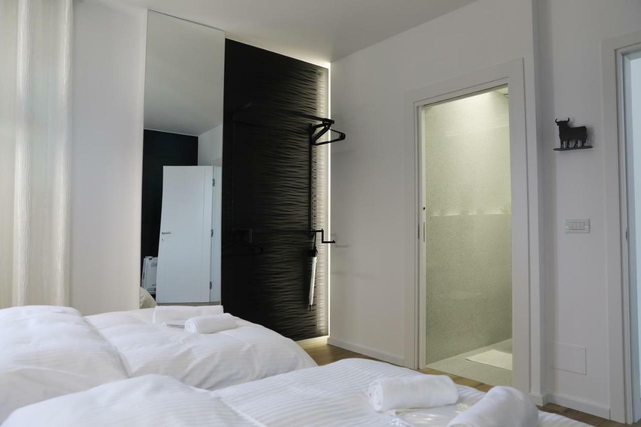 Tiranatop Suites 3 1000 Ft2 ภายนอก รูปภาพ